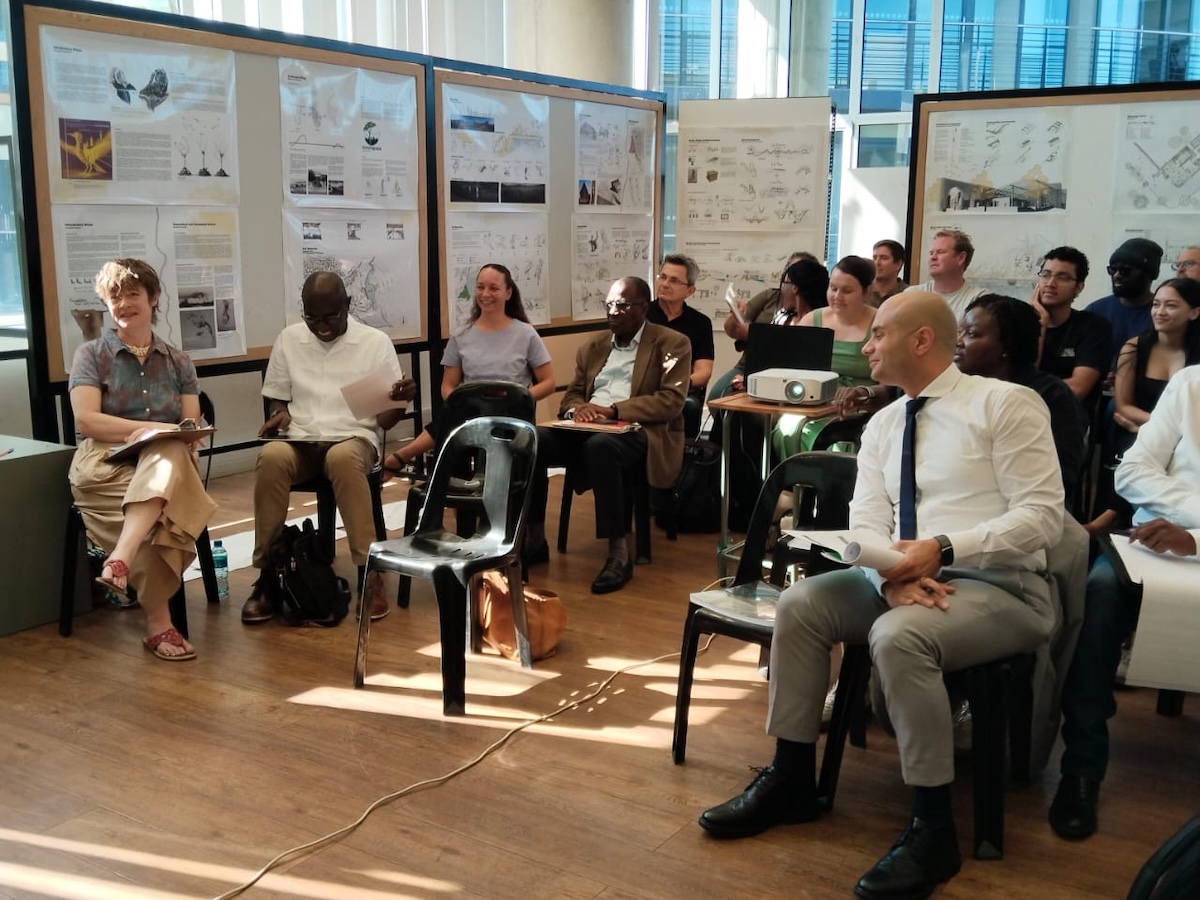 ASU colleagues examines Masters of Architecture thesis